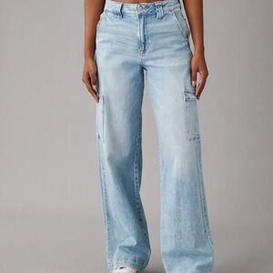 AE Dreamy Drape Stretch Super High-Waisted Cargo Baggy Wide-Leg Jean